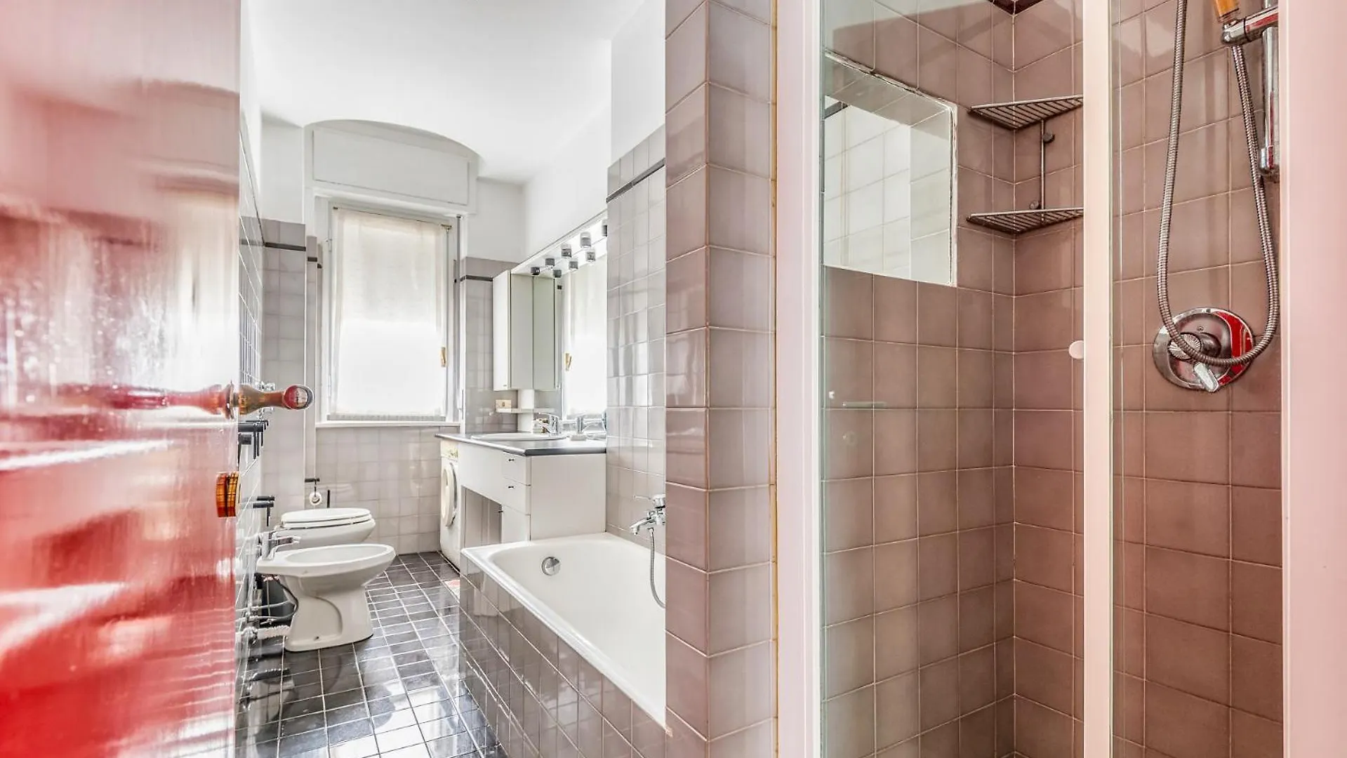 Milano Corso Sempione Principe Eugenio 4 Pax Wi-Fi Apartment 0*, Milan Italy